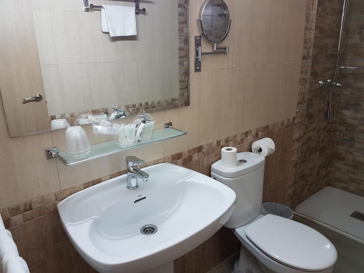 Village Ayamonte Rooms Bagian luar foto